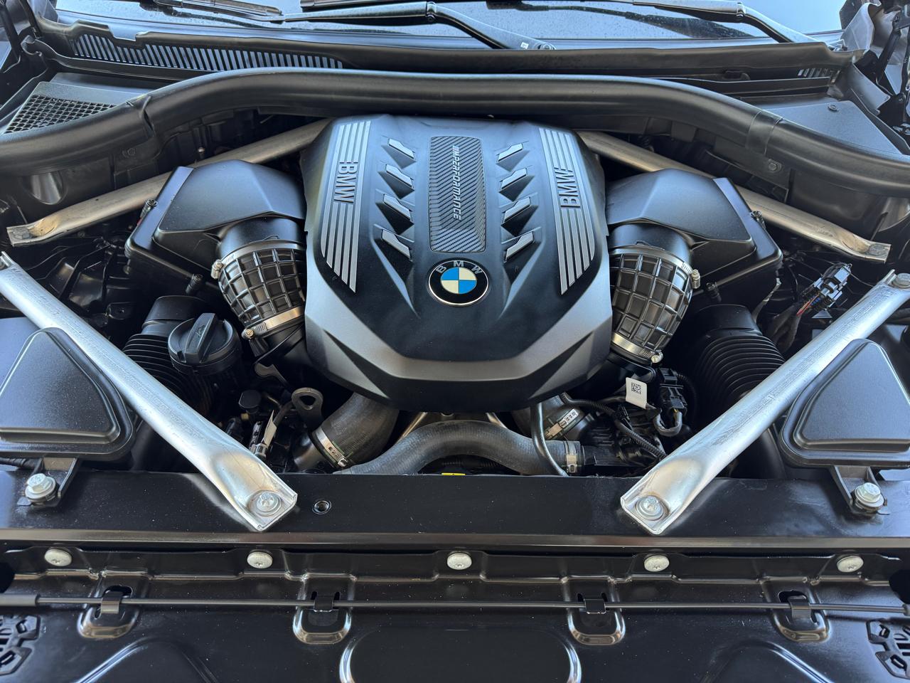 BMW X5 M50i Sports Activity Vehicle 2022