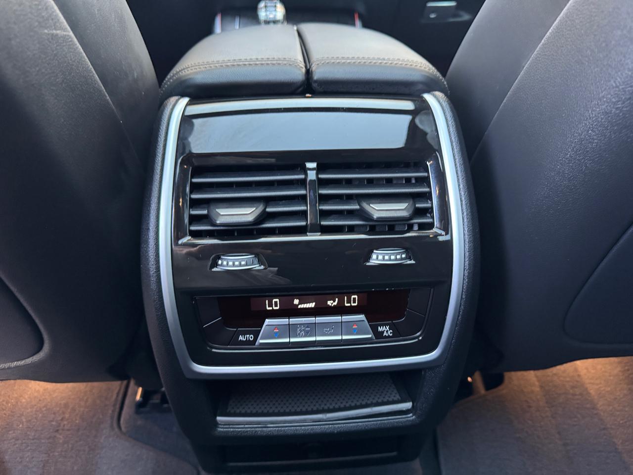 BMW X5 M50i Sports Activity Vehicle 2022