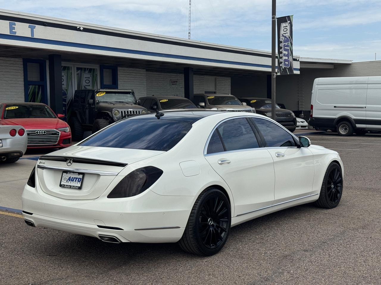 Mercedes-Benz S-Class 4dr Sdn S 550 RWD 2015