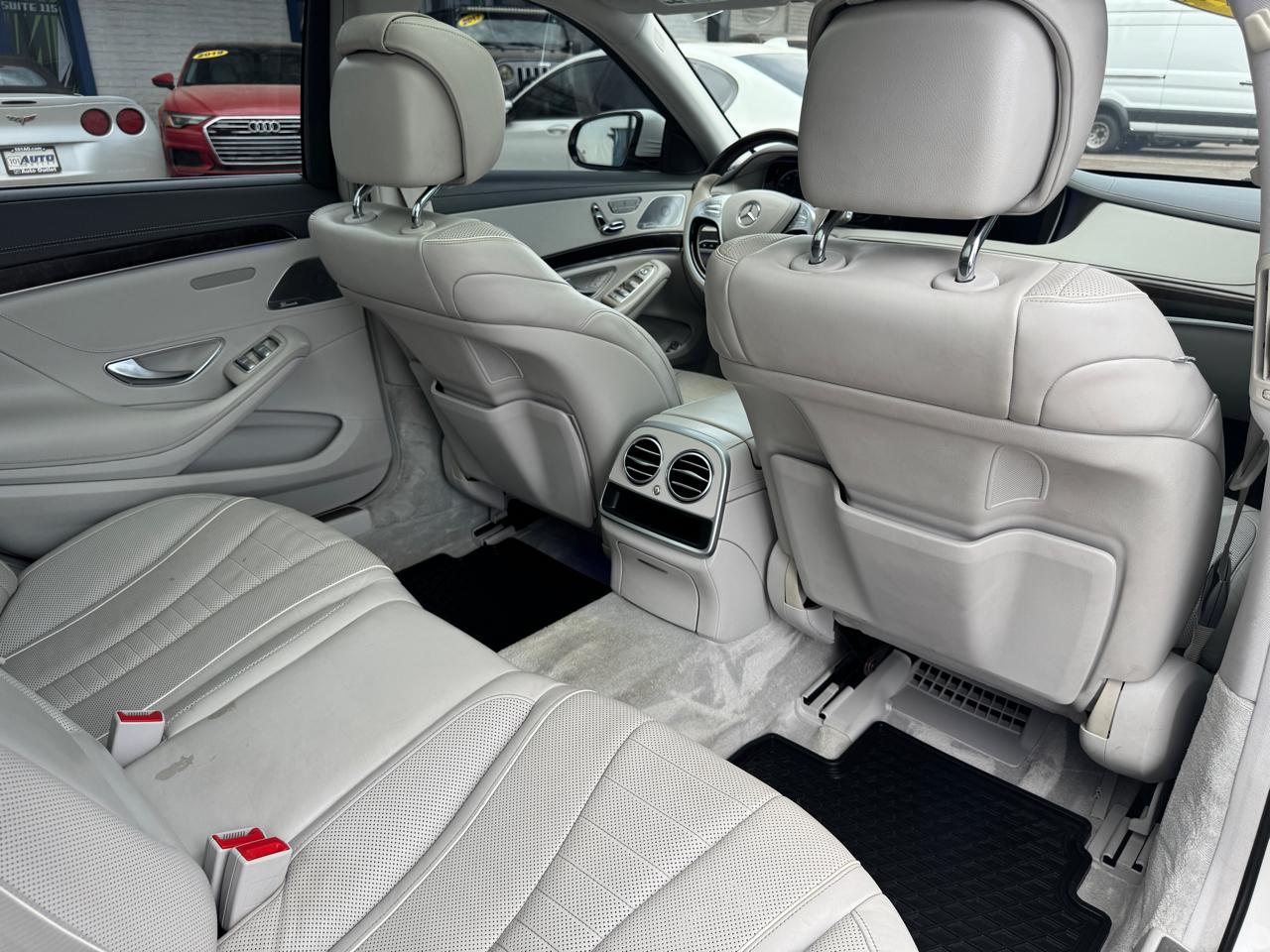 Mercedes-Benz S-Class 4dr Sdn S 550 RWD 2015