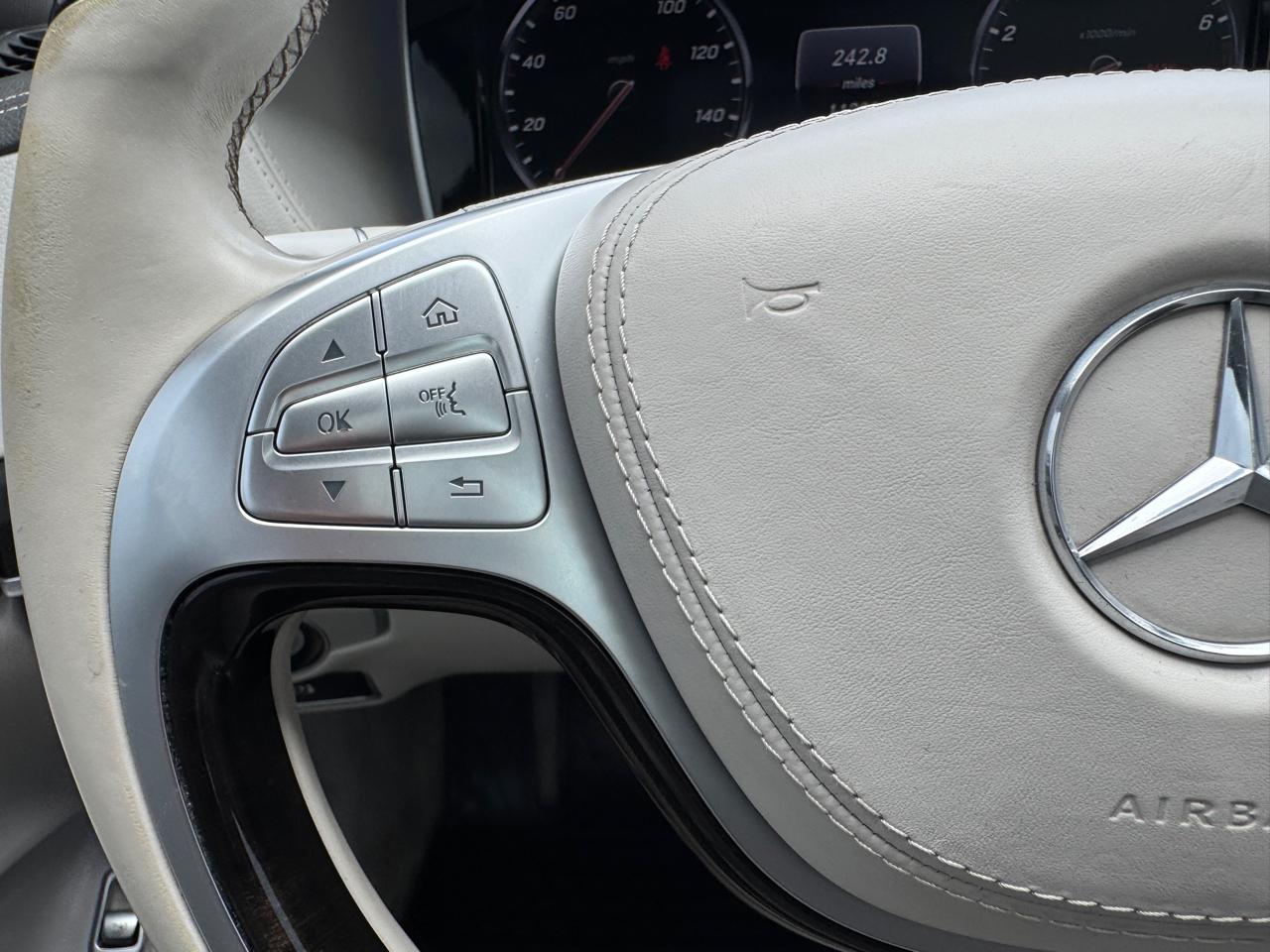 Mercedes-Benz S-Class 4dr Sdn S 550 RWD 2015