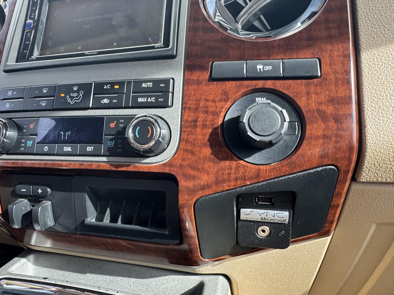 Ford Super Duty F-250 SRW 4WD Crew Cab 156" King Ranch 2012