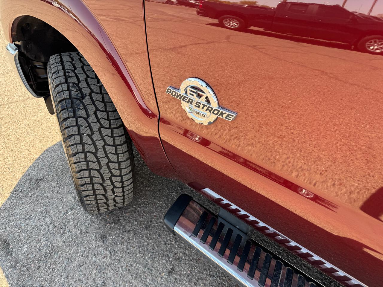 Ford Super Duty F-250 SRW Lariat 4WD Crew Cab 6.75' Box 2011