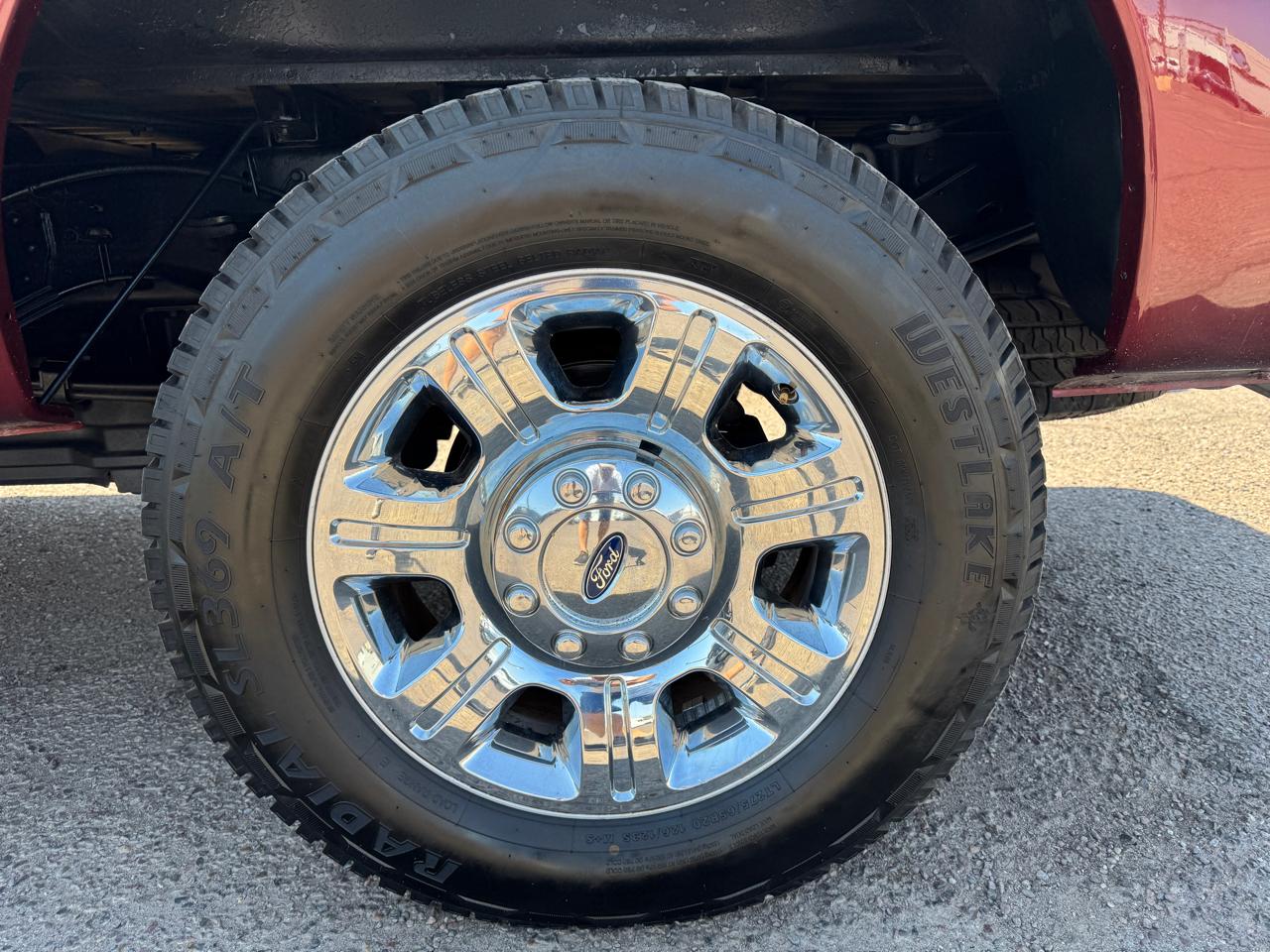 Ford Super Duty F-250 SRW Lariat 4WD Crew Cab 6.75' Box 2011
