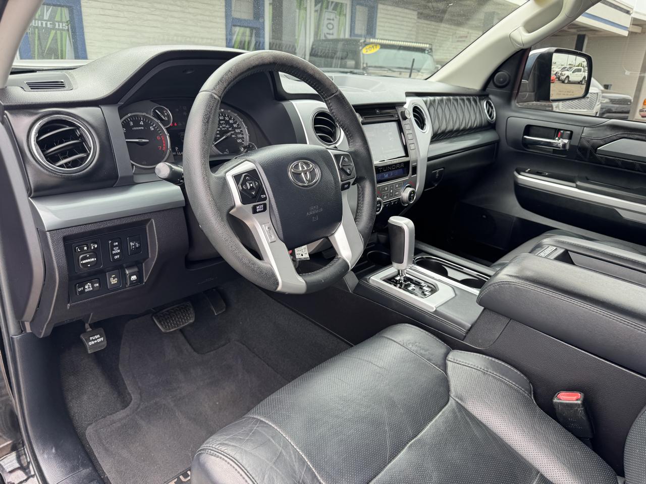Toyota Tundra 2WD Truck CrewMax 5.7L V8 6-Spd AT Platinum (Natl) 2015