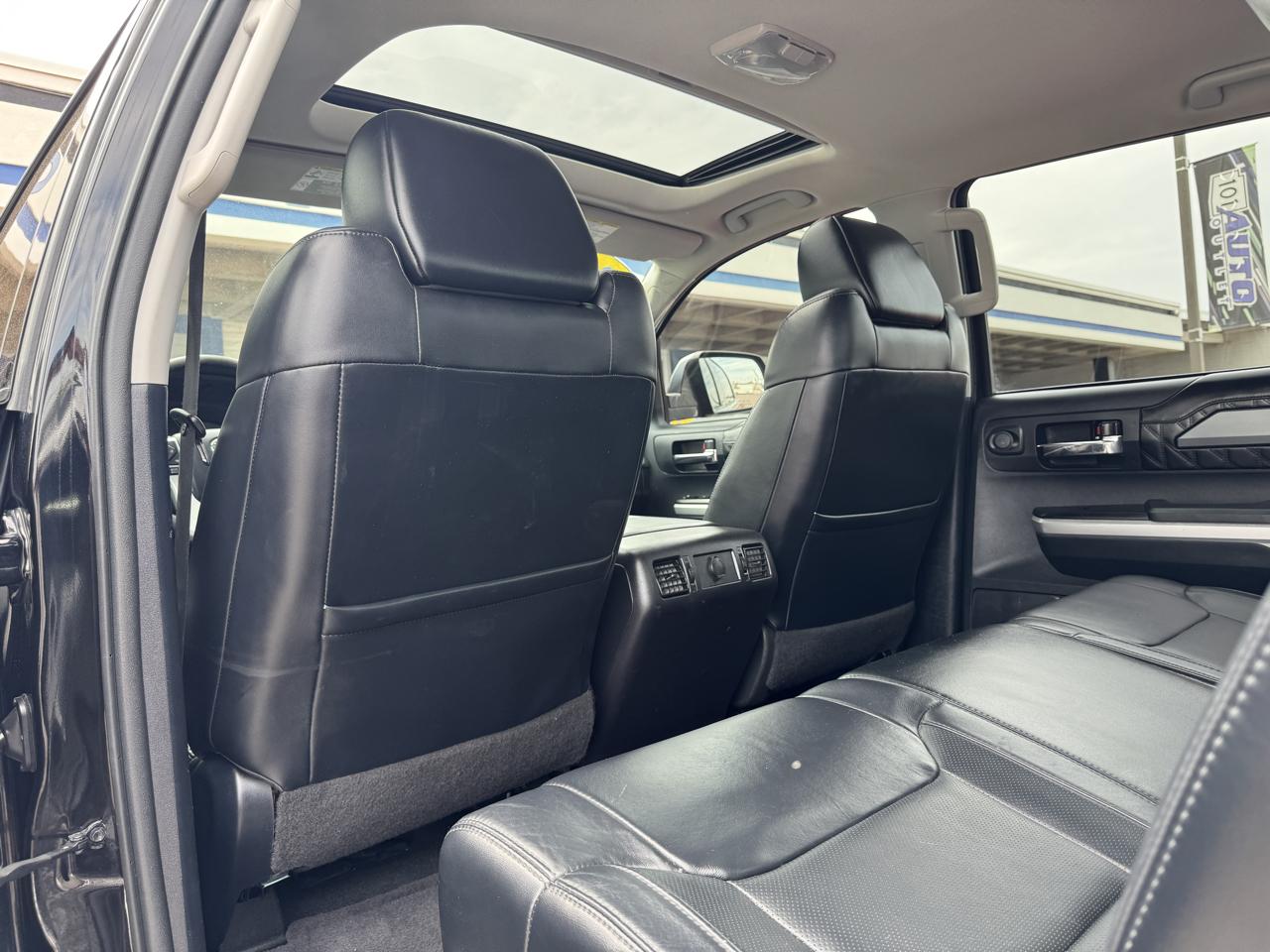 Toyota Tundra 2WD Truck CrewMax 5.7L V8 6-Spd AT Platinum (Natl) 2015