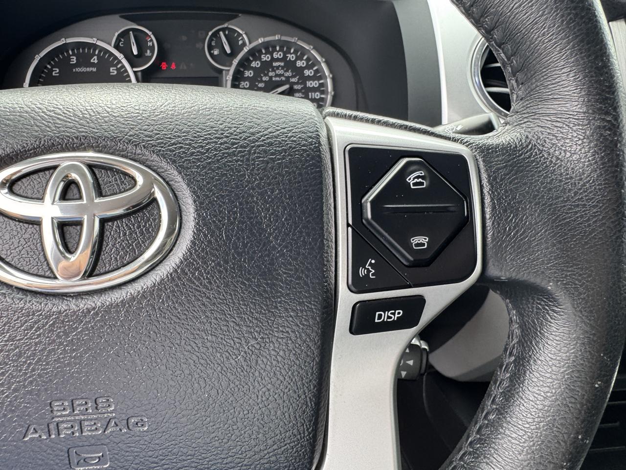Toyota Tundra 2WD Truck CrewMax 5.7L V8 6-Spd AT Platinum (Natl) 2015