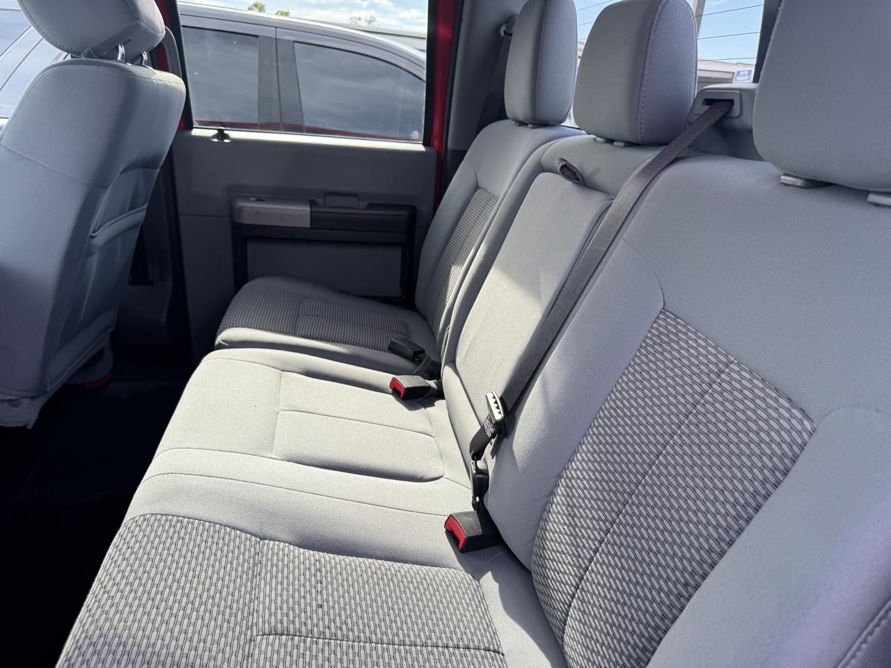 Ford Super Duty F-250 SRW 2WD Crew Cab 156" XL 2014