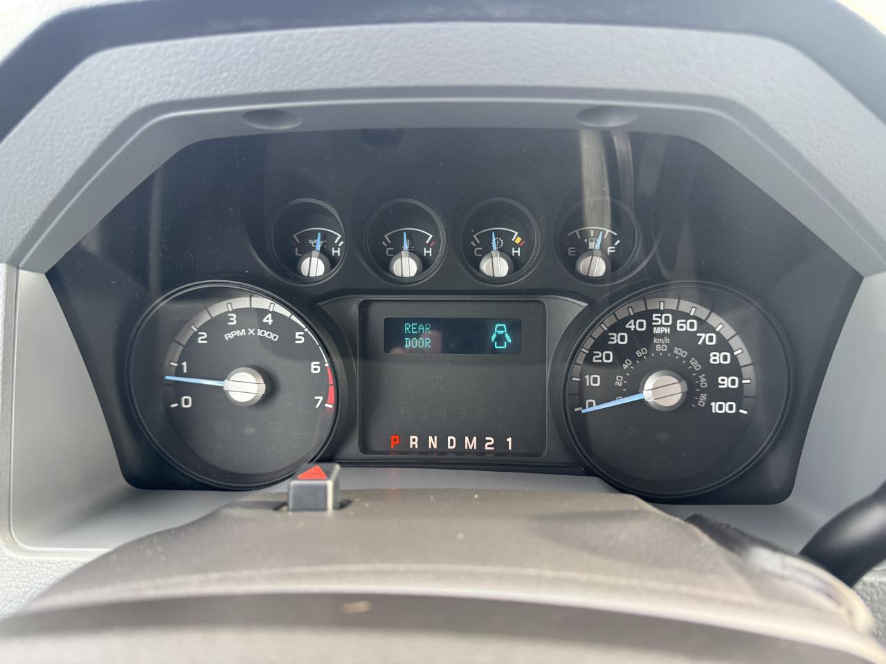 Ford Super Duty F-250 SRW 2WD Crew Cab 156" XL 2014