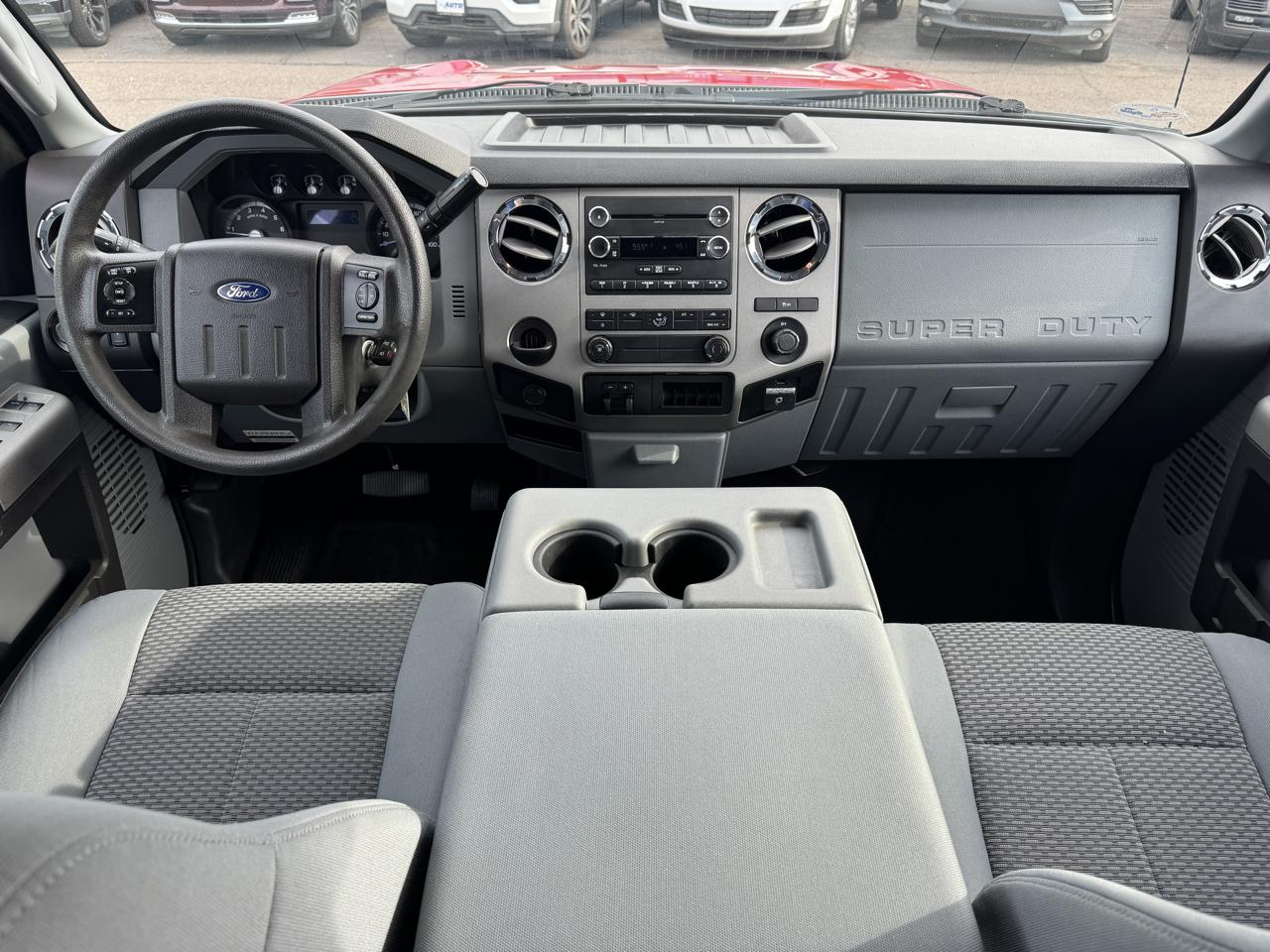 Ford Super Duty F-250 SRW 2WD Crew Cab 156" XL 2014