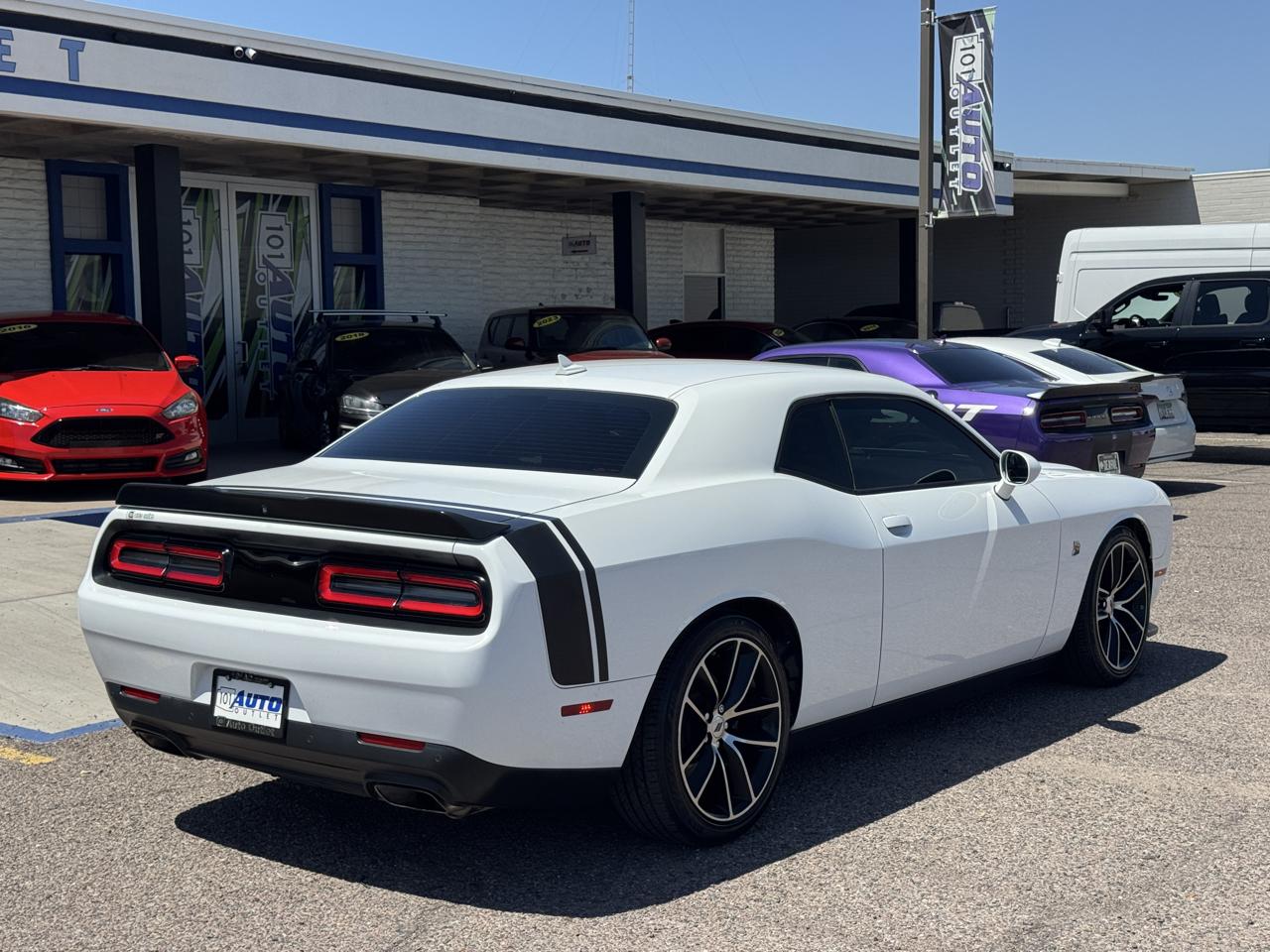 Dodge Challenger 392 Hemi Scat Pack Shaker RWD 2018