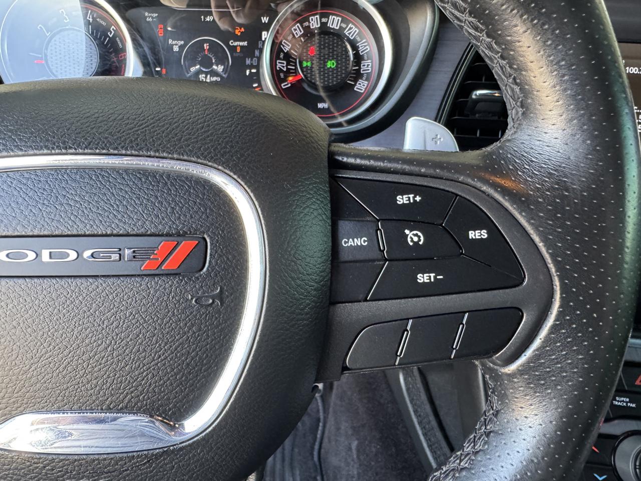 Dodge Challenger 392 Hemi Scat Pack Shaker RWD 2018