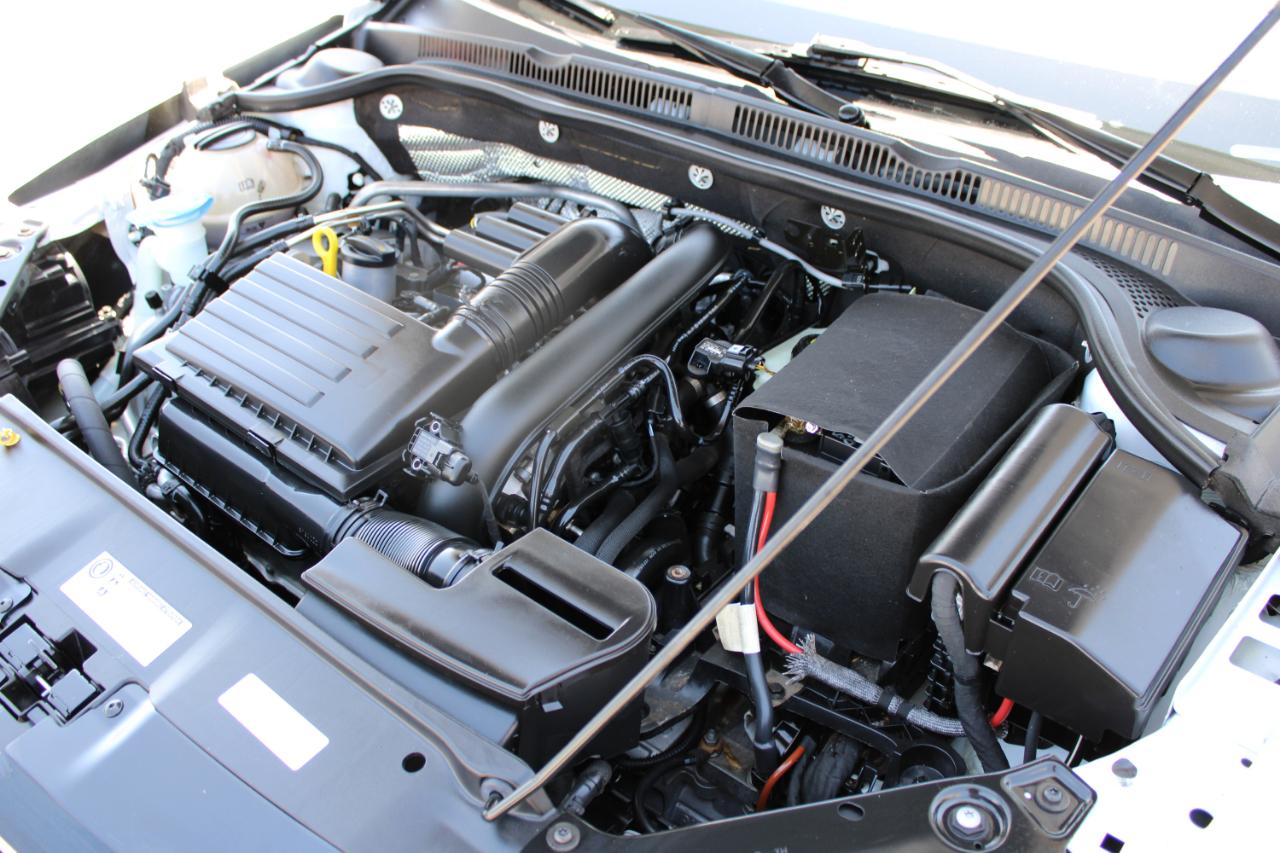Volkswagen Jetta Sedan 4dr Auto 1.4T S 2016