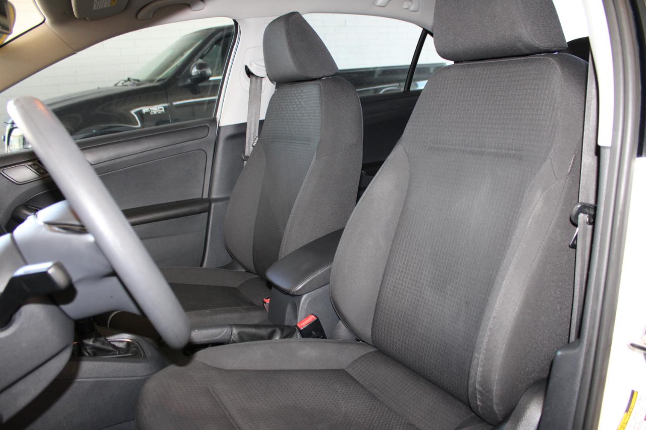 Volkswagen Jetta Sedan 4dr Auto 1.4T S 2016