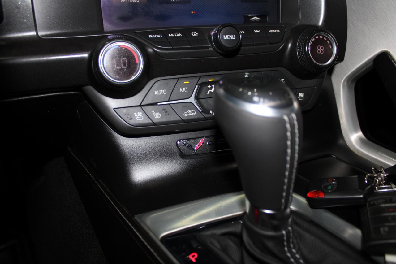 Chevrolet Corvette 2dr Stingray Conv w/2LT 2019