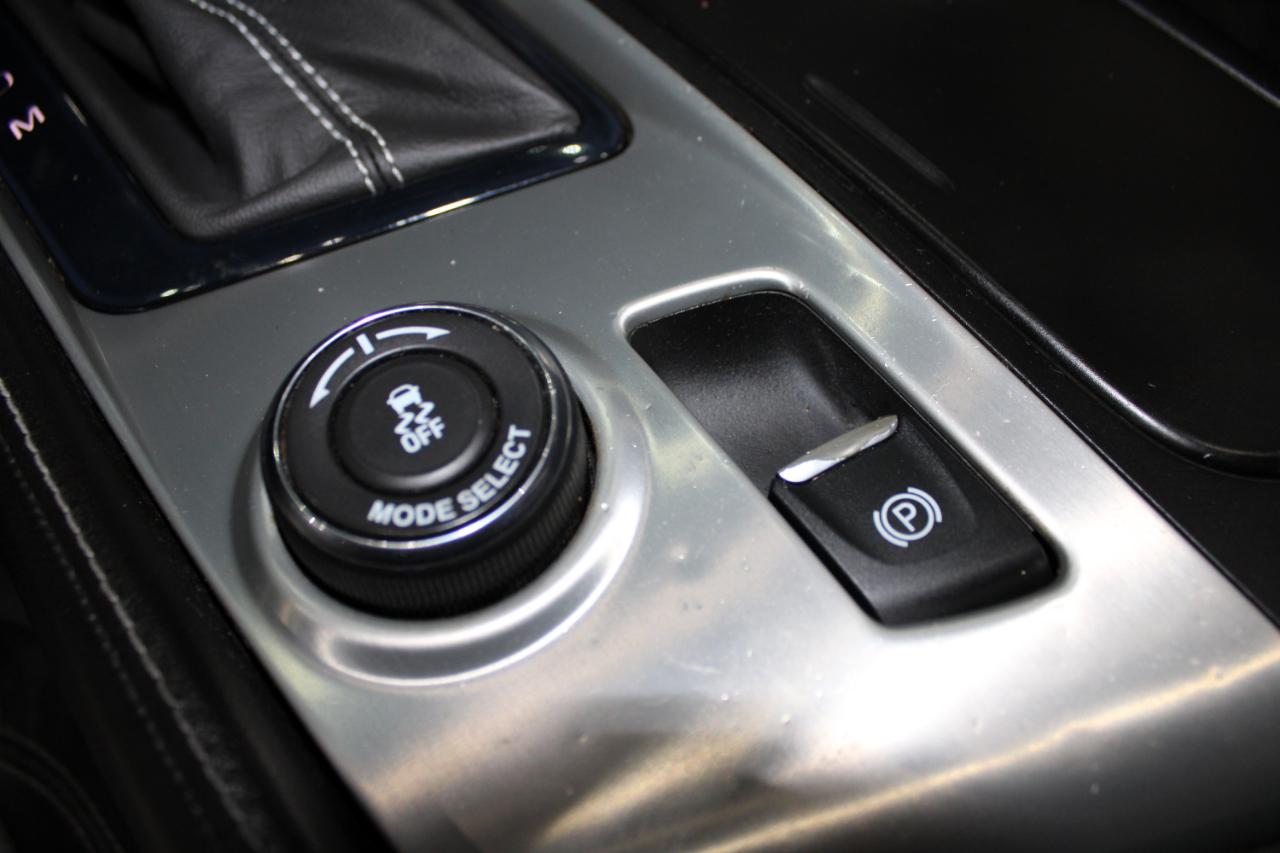 Chevrolet Corvette 2dr Stingray Conv w/2LT 2019
