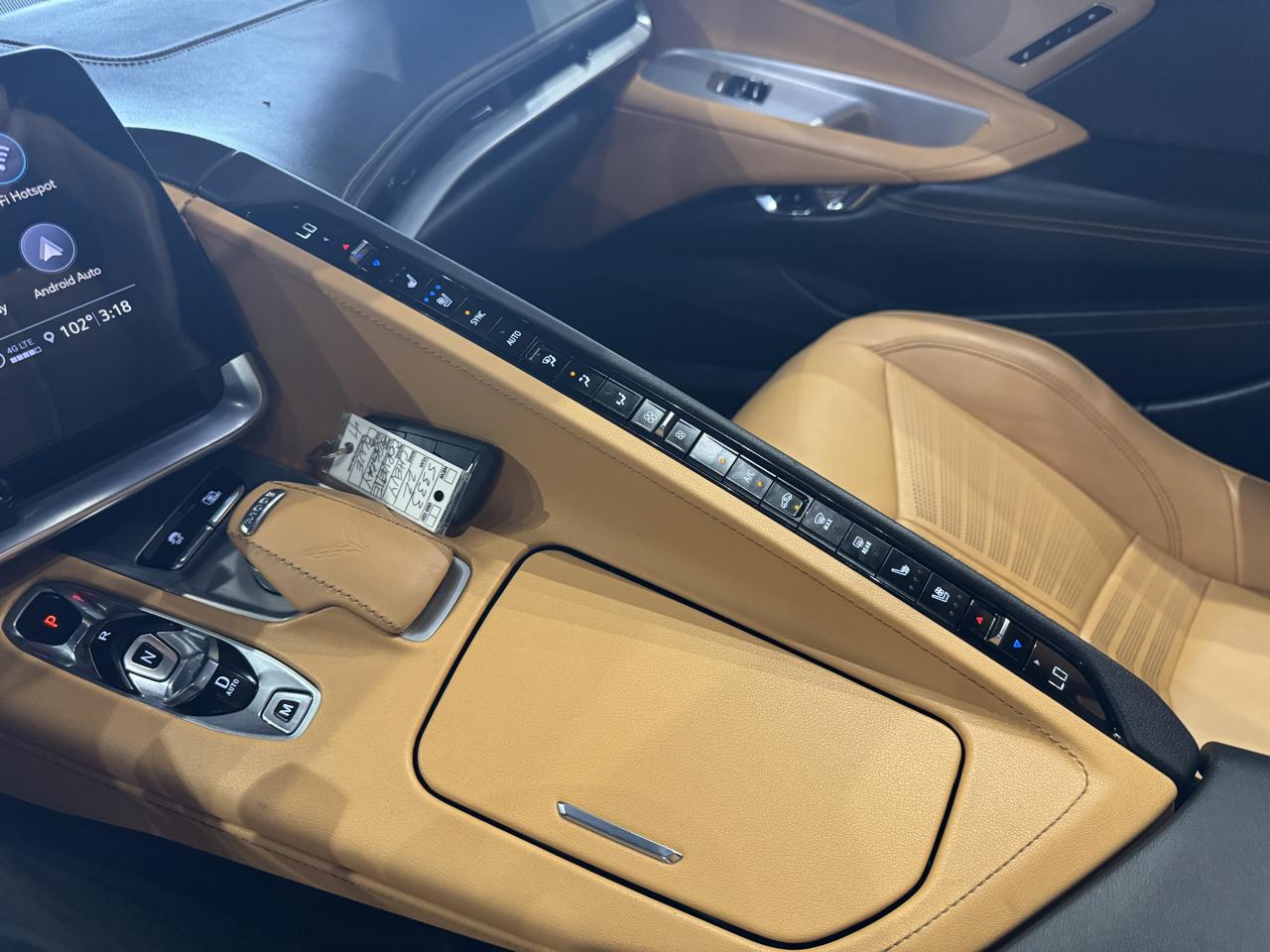 Chevrolet Corvette 2dr Stingray Cpe w/2LT 2022