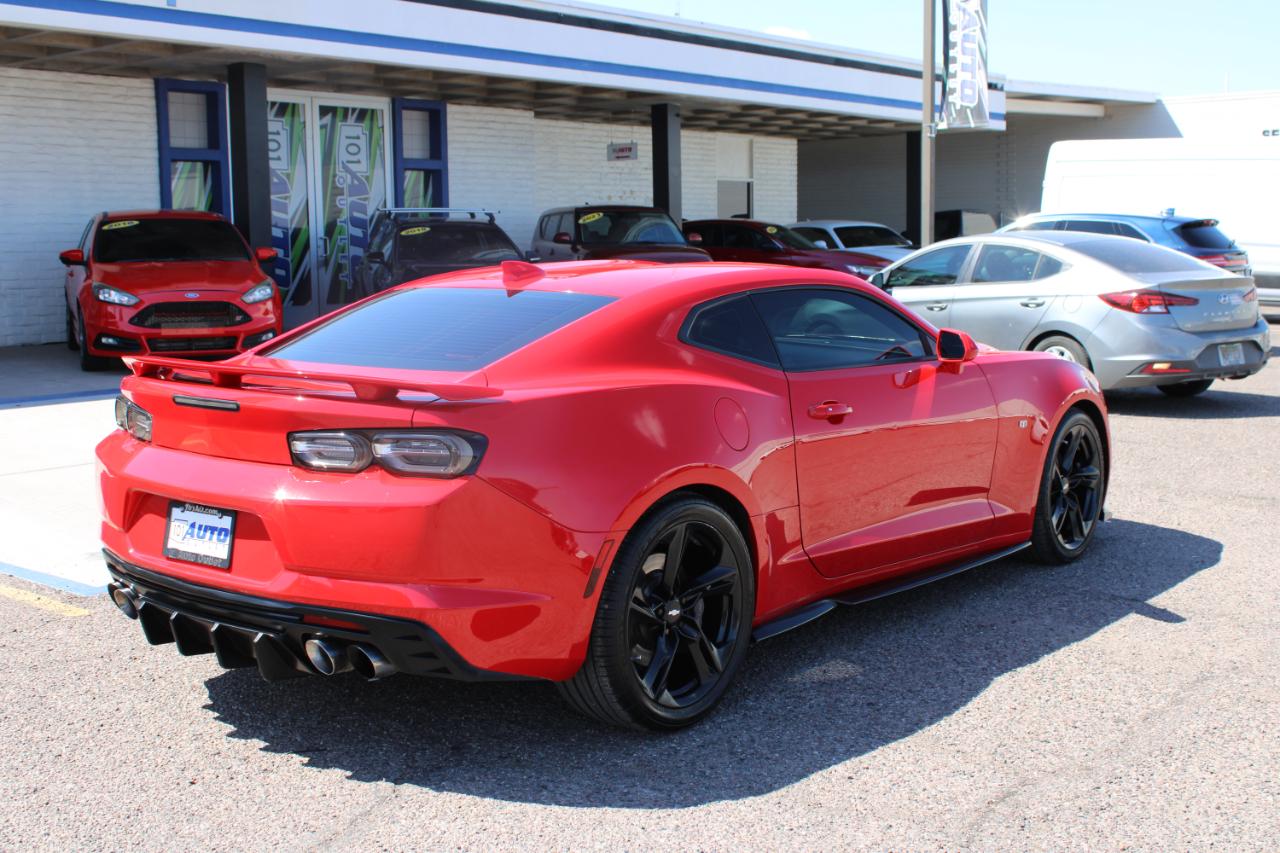 Chevrolet Camaro 2dr Cpe 1SS 2019