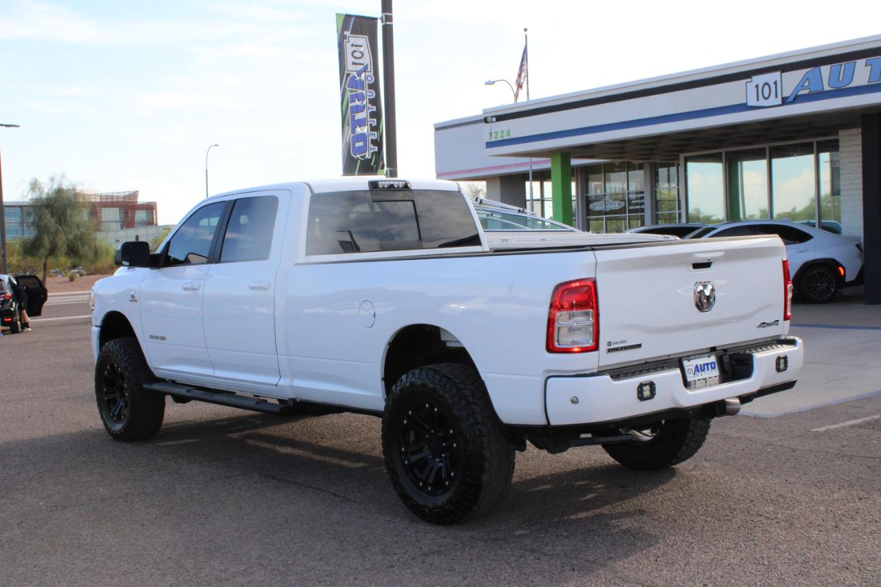 RAM 3500 Big Horn 4x4 Crew Cab 8' Box 2019