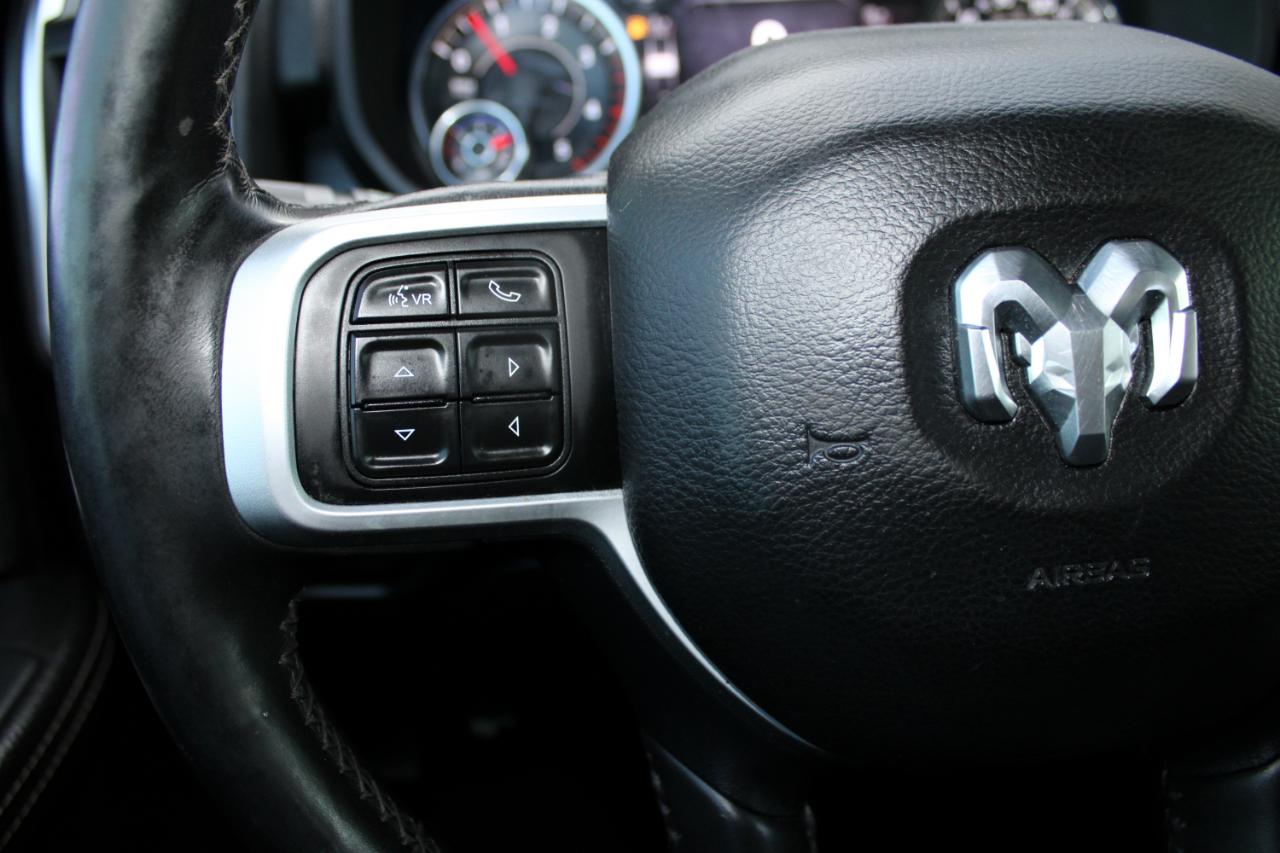 RAM 3500 Big Horn 4x4 Crew Cab 8' Box 2019