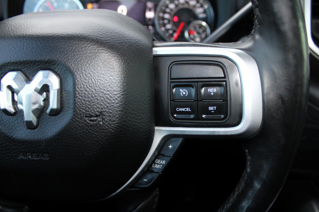 RAM 3500 Big Horn 4x4 Crew Cab 8' Box 2019