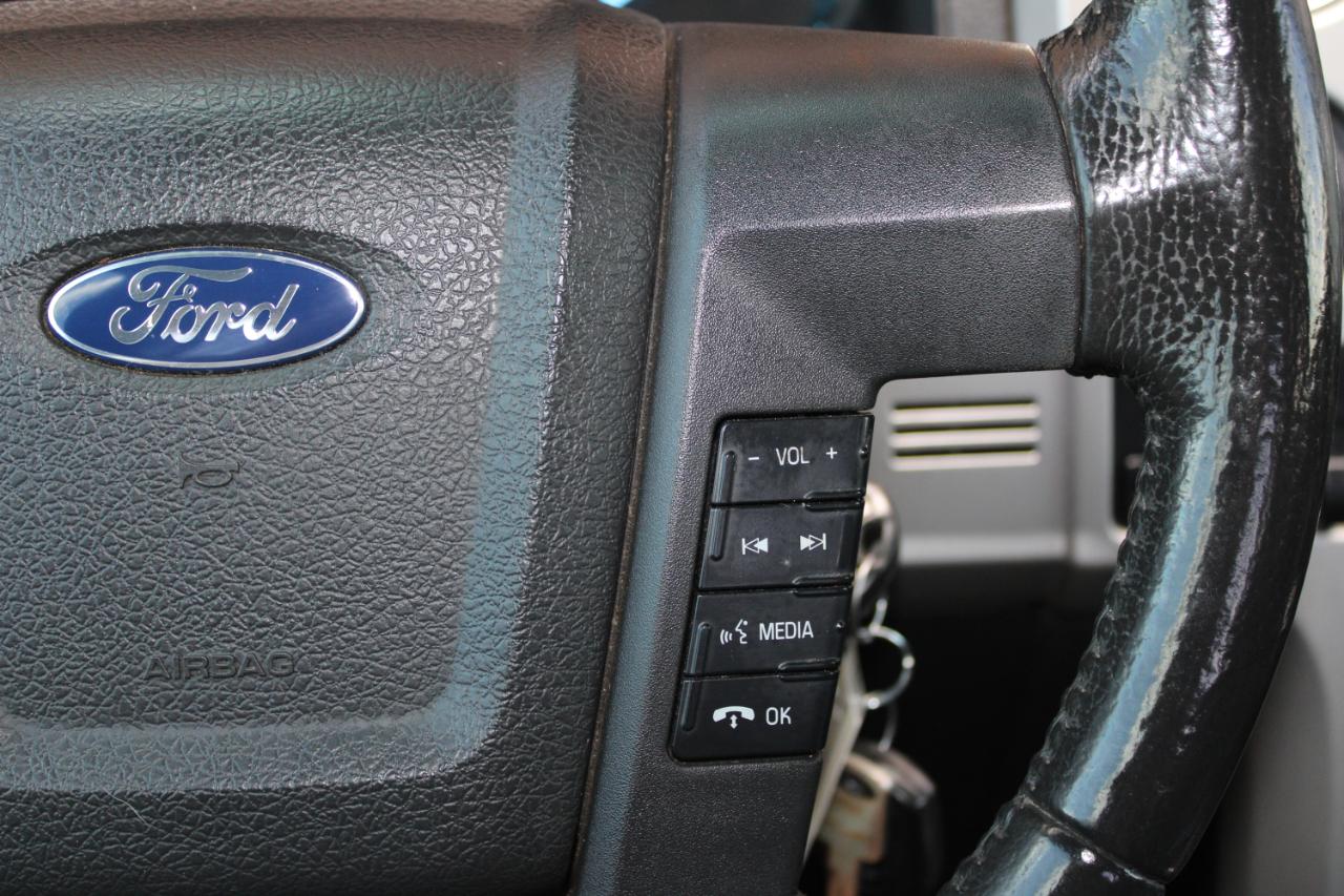 Ford F-150 FX4 SuperCrew 5.5-ft. Bed 4WD 2011