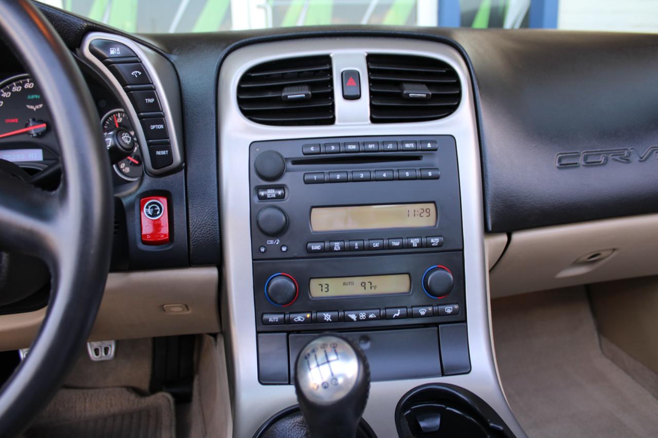 Chevrolet Corvette 2dr Cpe 2005