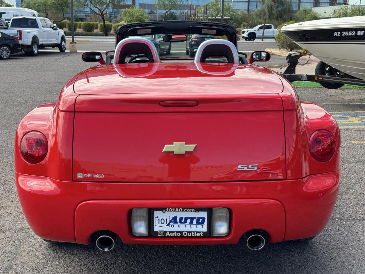 Chevrolet SSR Reg Cab 116.0" WB LS 2004
