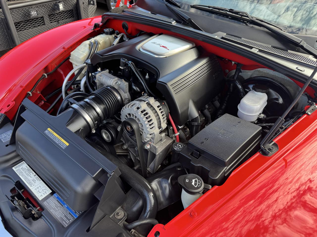 Chevrolet SSR Reg Cab 116.0" WB LS 2004