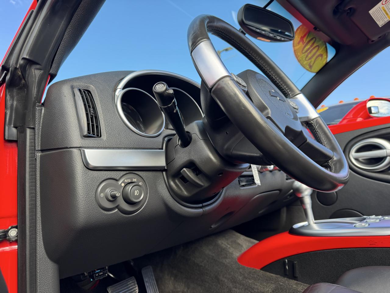Chevrolet SSR Reg Cab 116.0" WB LS 2004