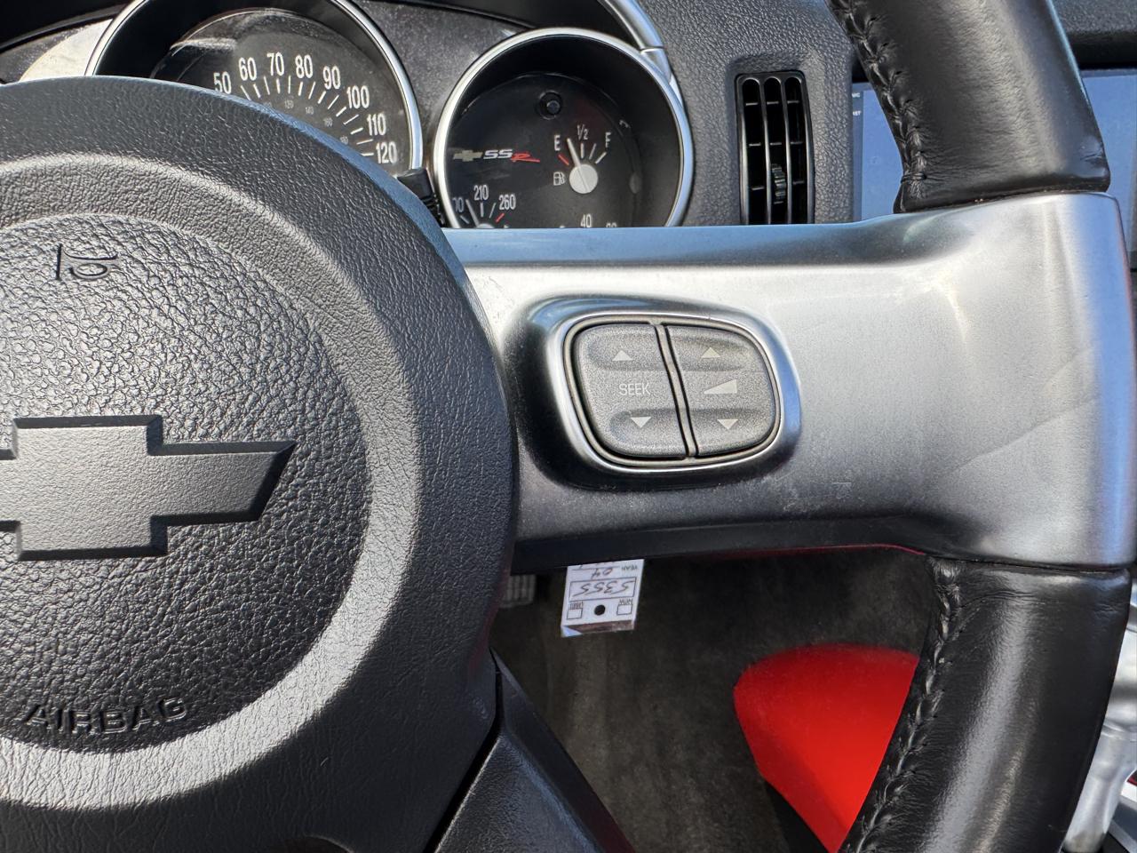 Chevrolet SSR Reg Cab 116.0" WB LS 2004