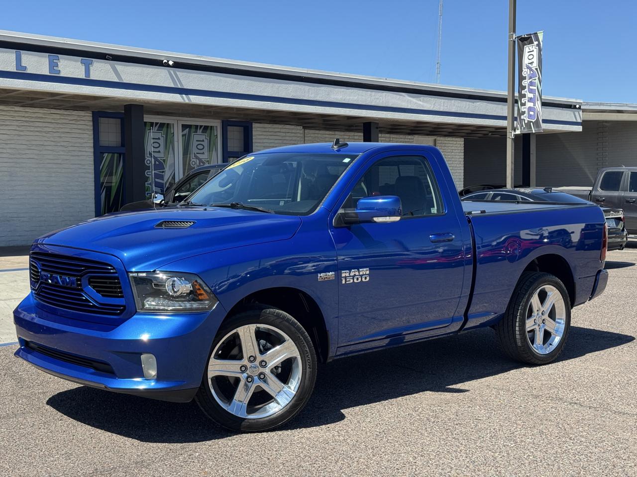 RAM 1500 Sport 4x2 Reg Cab 6'4" Box 2018