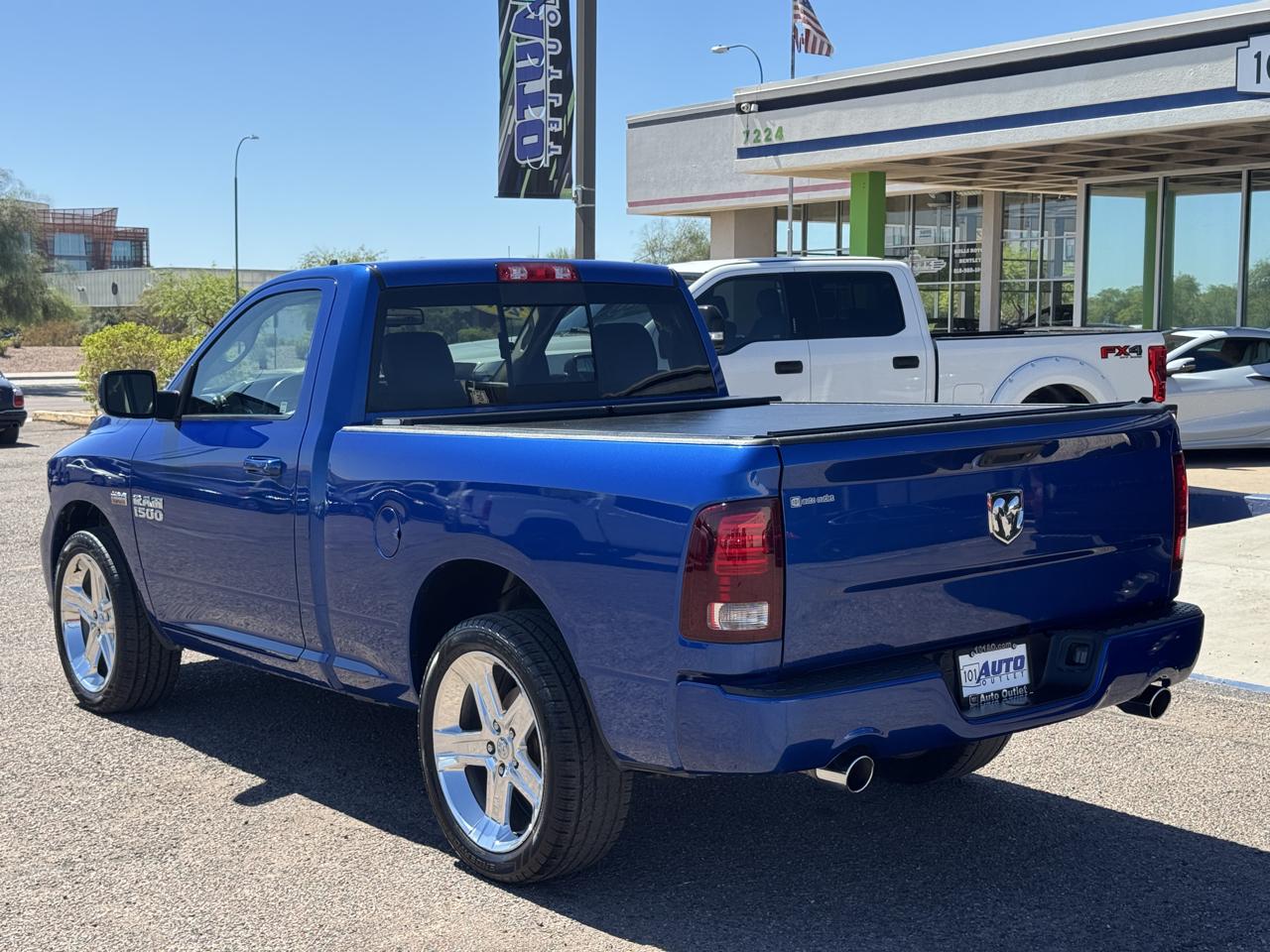 RAM 1500 Sport 4x2 Reg Cab 6'4" Box 2018