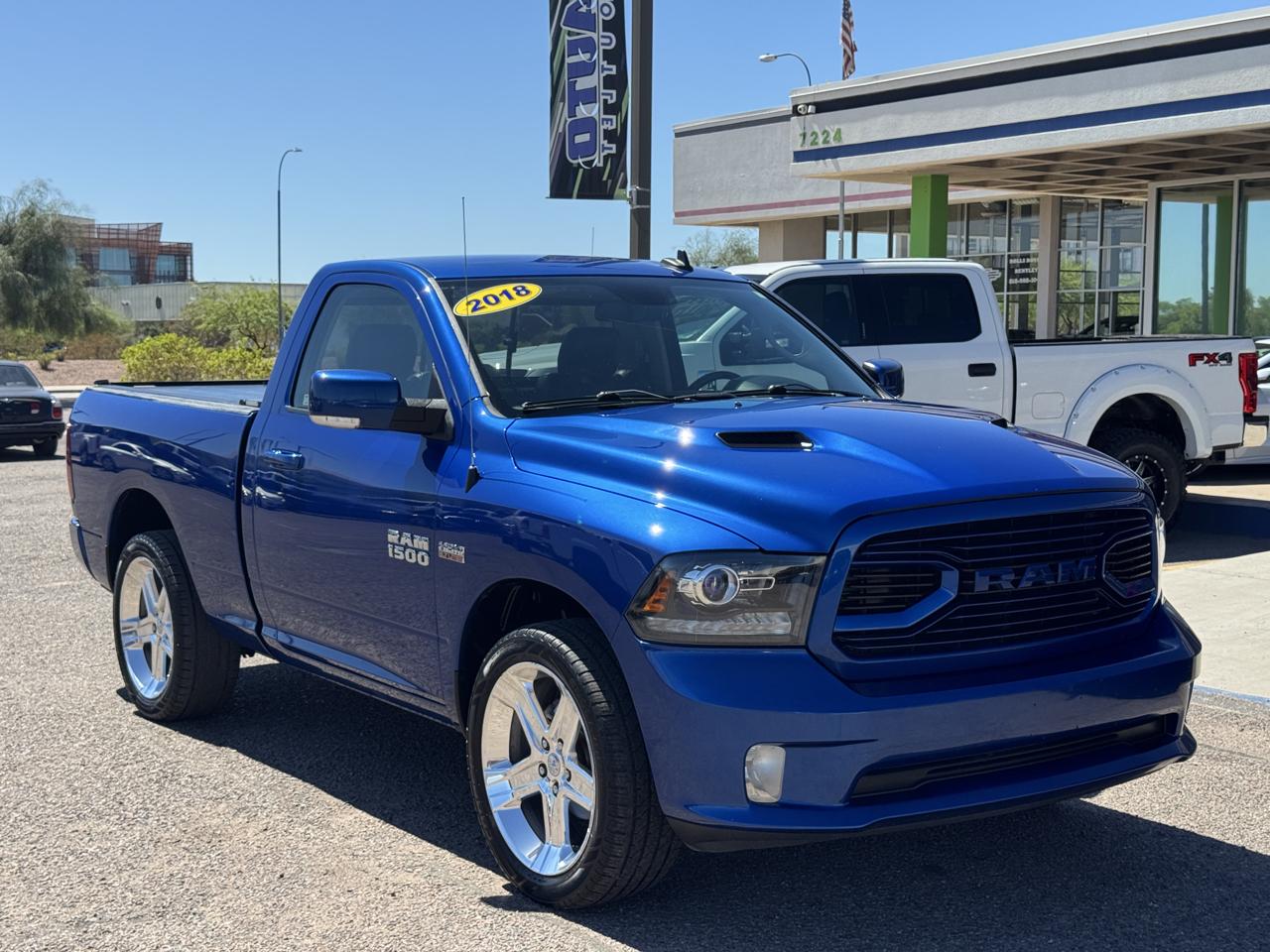 RAM 1500 Sport 4x2 Reg Cab 6'4" Box 2018