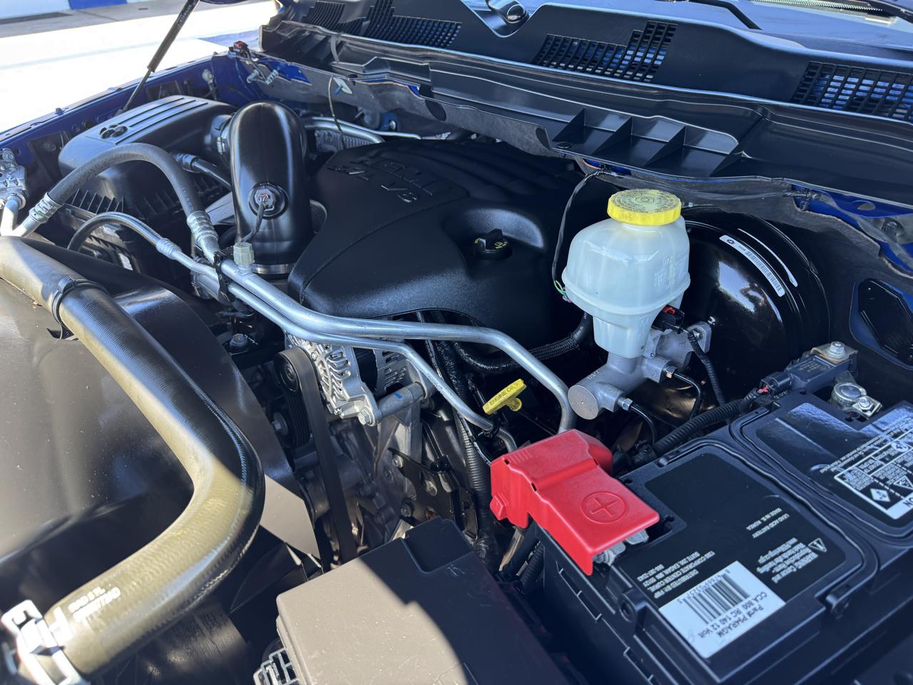 RAM 1500 Sport 4x2 Reg Cab 6'4" Box 2018