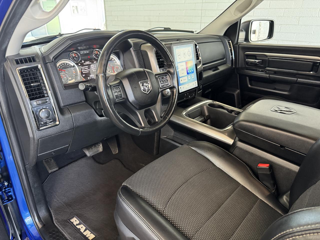 RAM 1500 Sport 4x2 Reg Cab 6'4" Box 2018