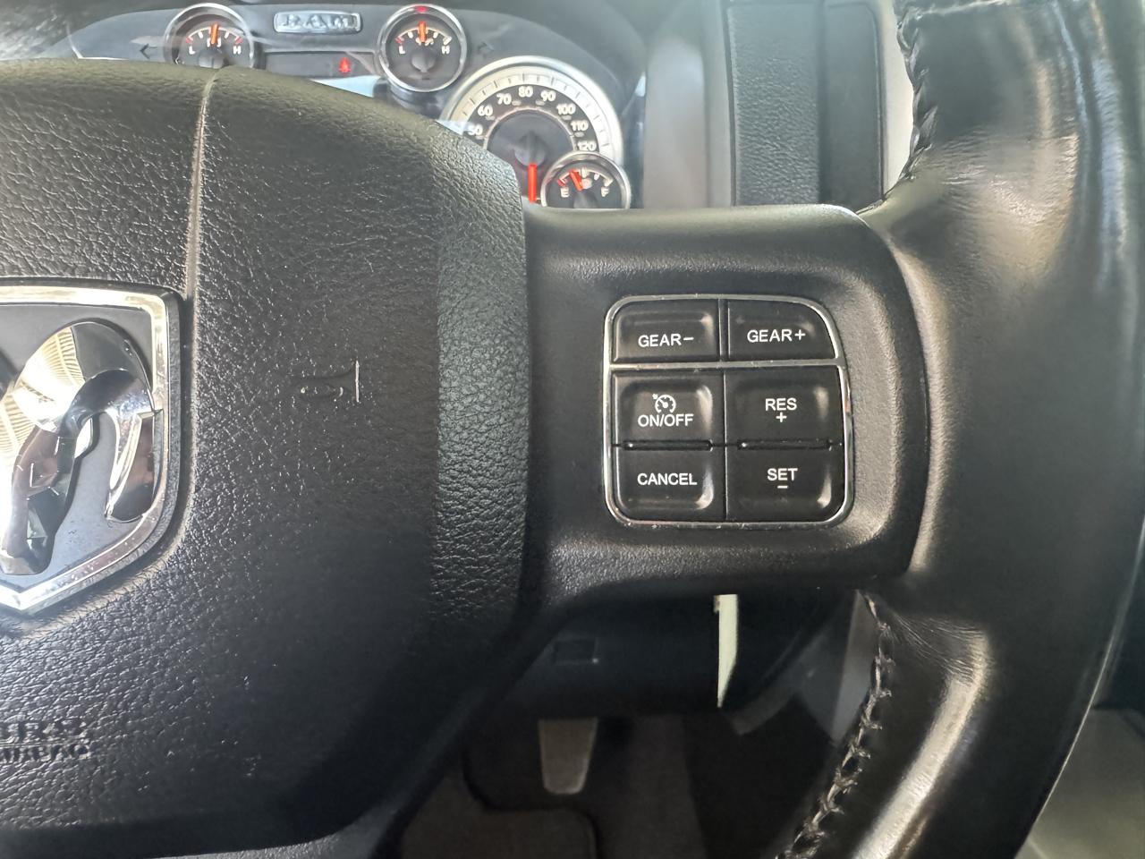 RAM 1500 Sport 4x2 Reg Cab 6'4" Box 2018