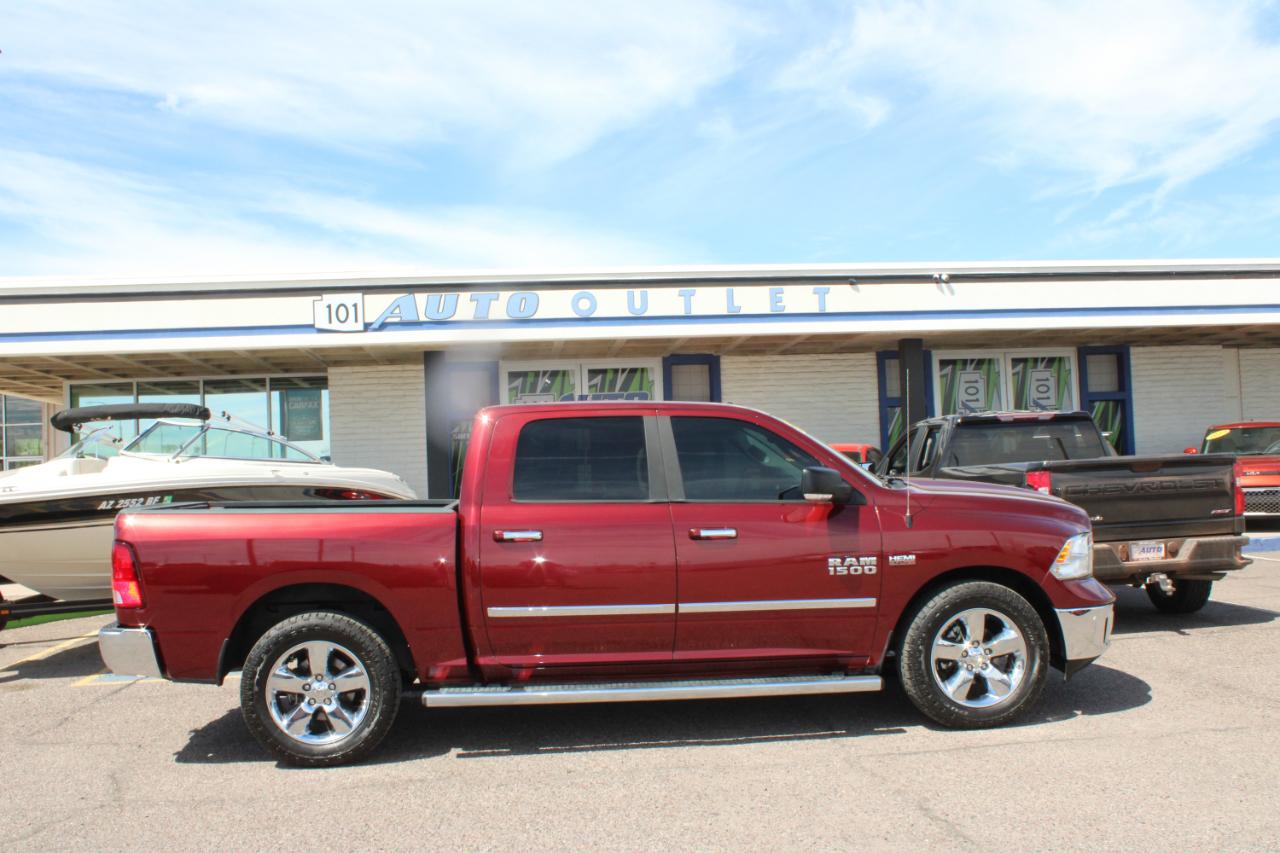 RAM 1500 2WD Crew Cab 140.5" Big Horn 2016