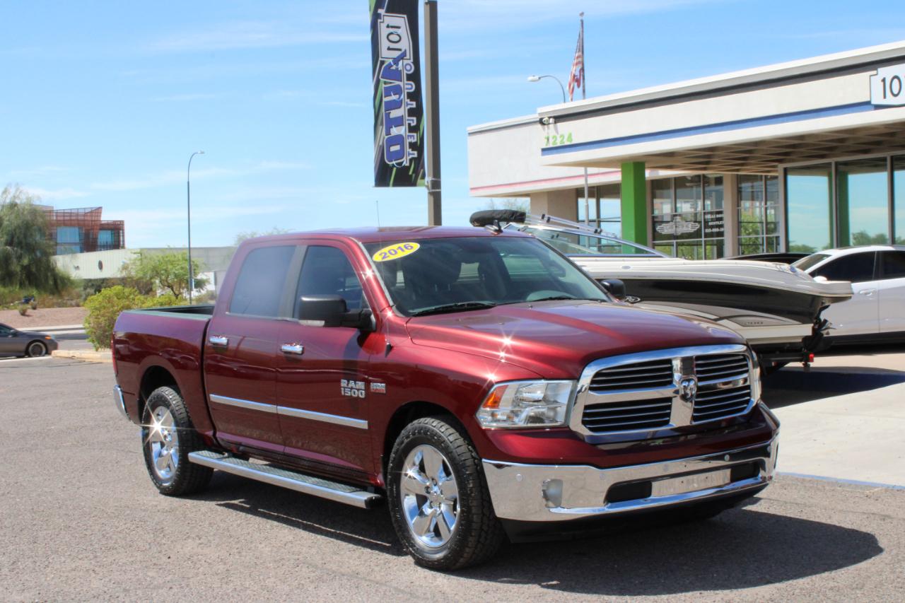 RAM 1500 2WD Crew Cab 140.5" Big Horn 2016