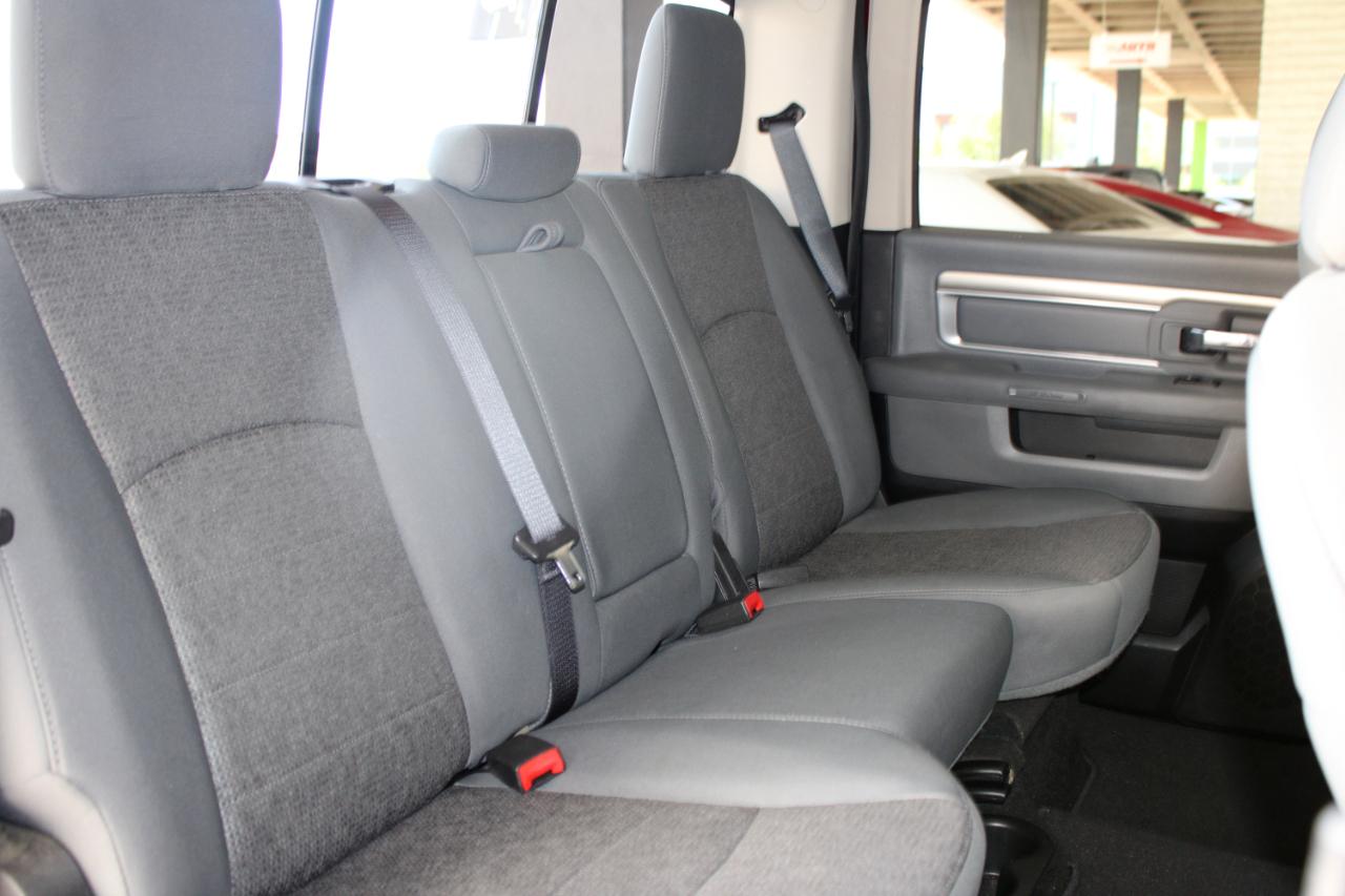 RAM 1500 2WD Crew Cab 140.5" Big Horn 2016