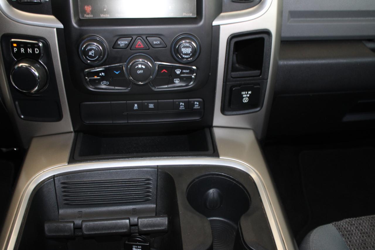 RAM 1500 2WD Crew Cab 140.5" Big Horn 2016