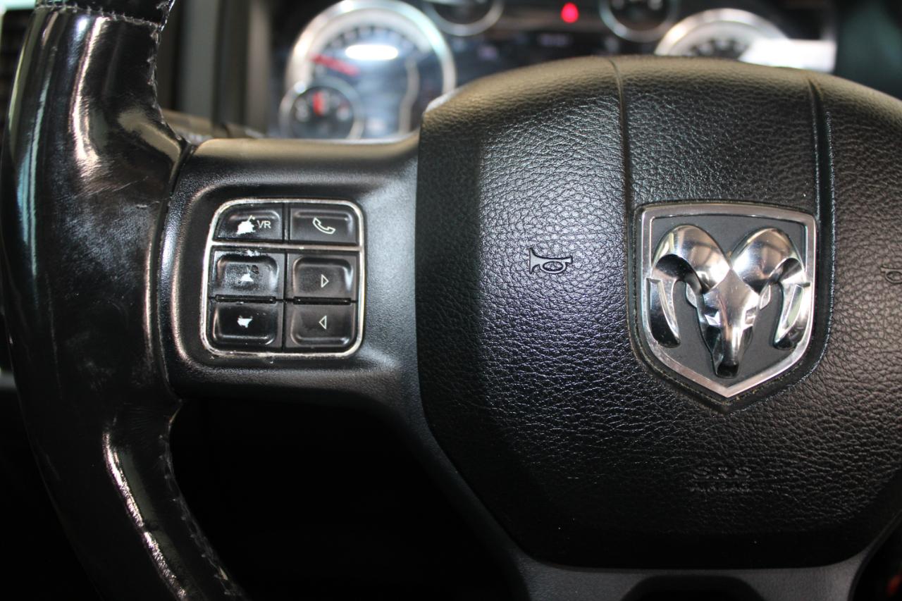 RAM 1500 2WD Crew Cab 140.5" Big Horn 2016