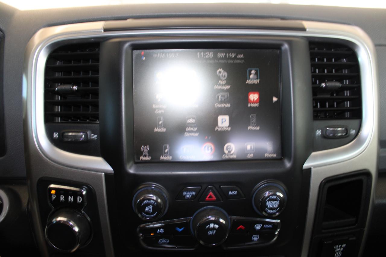 RAM 1500 2WD Crew Cab 140.5" Big Horn 2016
