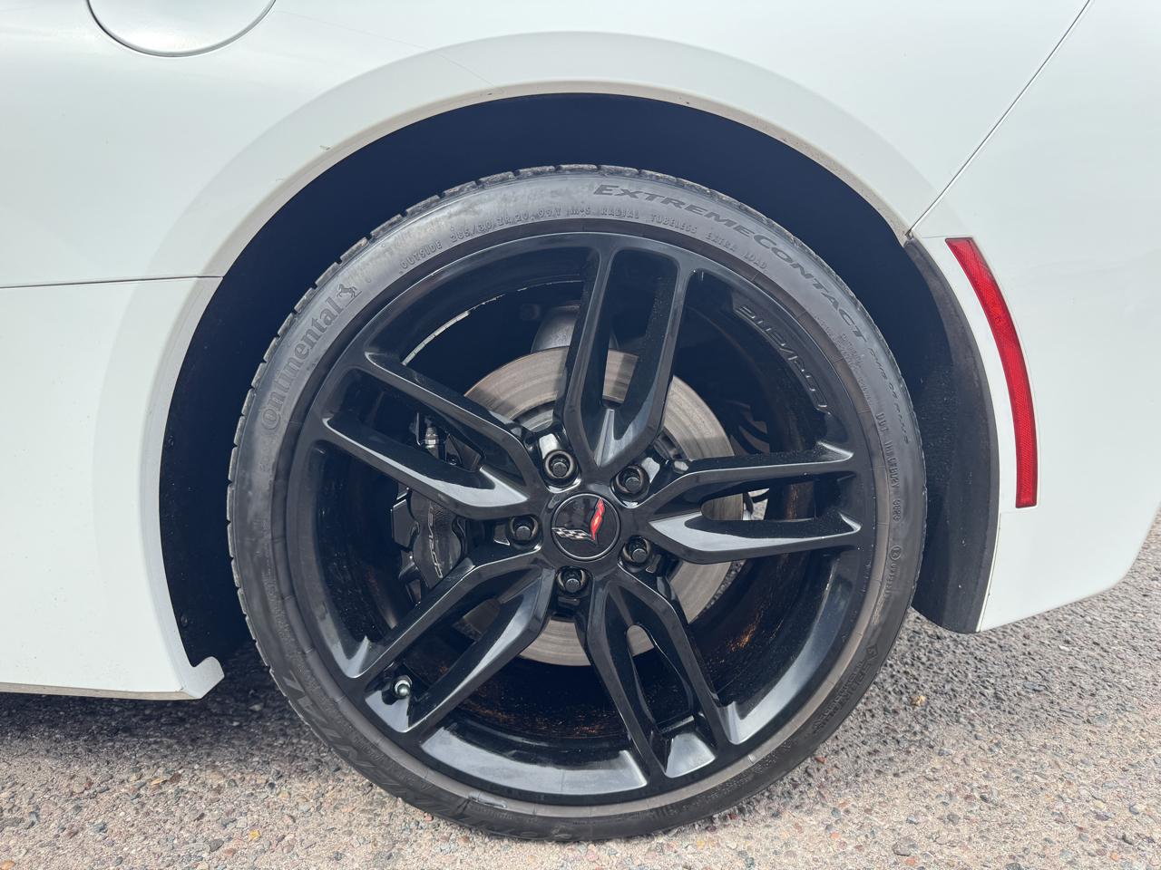 Chevrolet Corvette 2dr Stingray Z51 Cpe w/3LT 2016