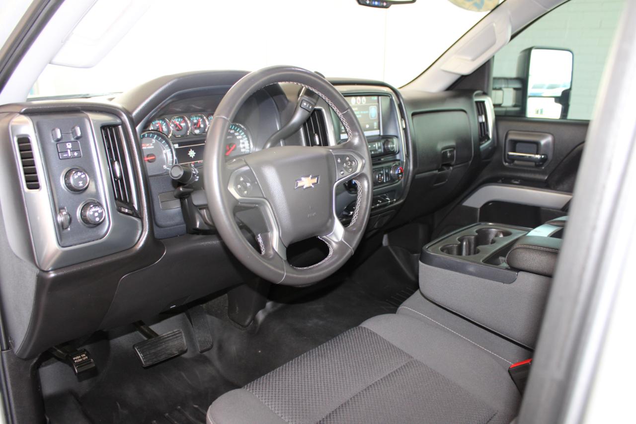 Chevrolet Silverado 3500HD 4WD Crew Cab 153.7" LT 2016