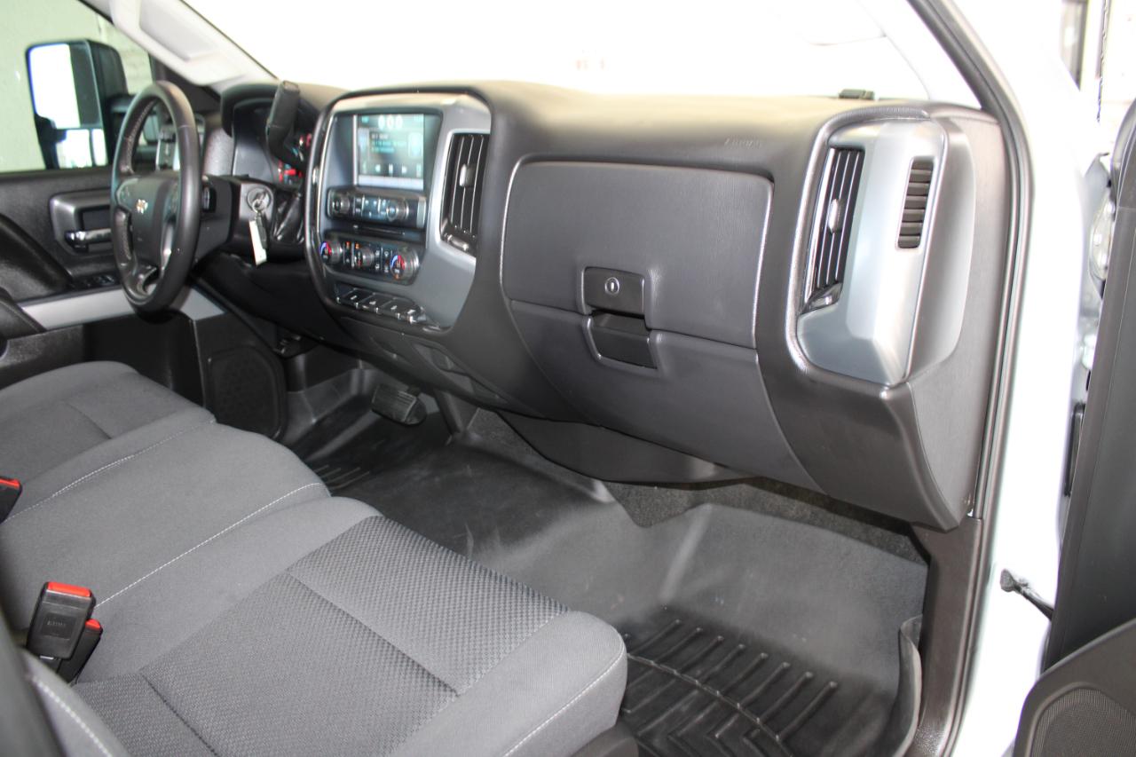 Chevrolet Silverado 3500HD 4WD Crew Cab 153.7" LT 2016