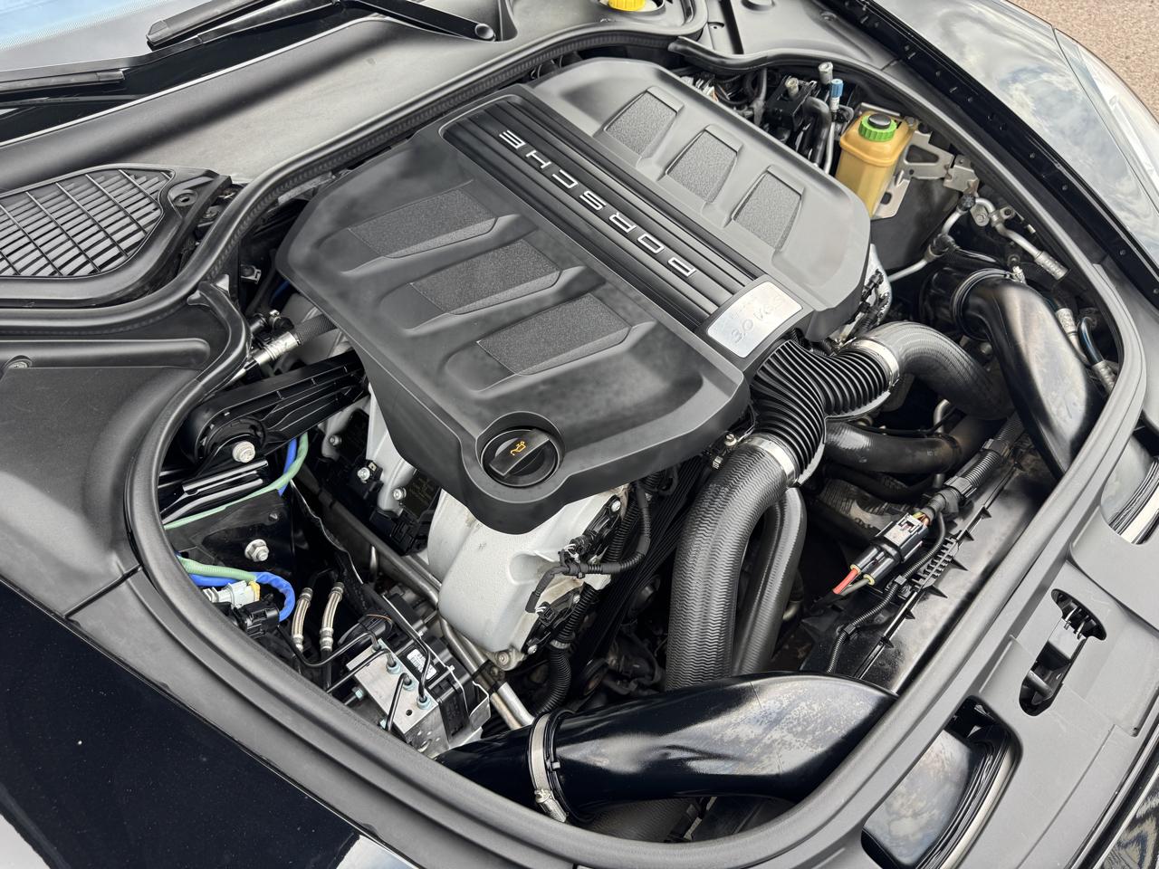Porsche Panamera 4dr HB 4S Executive 2014