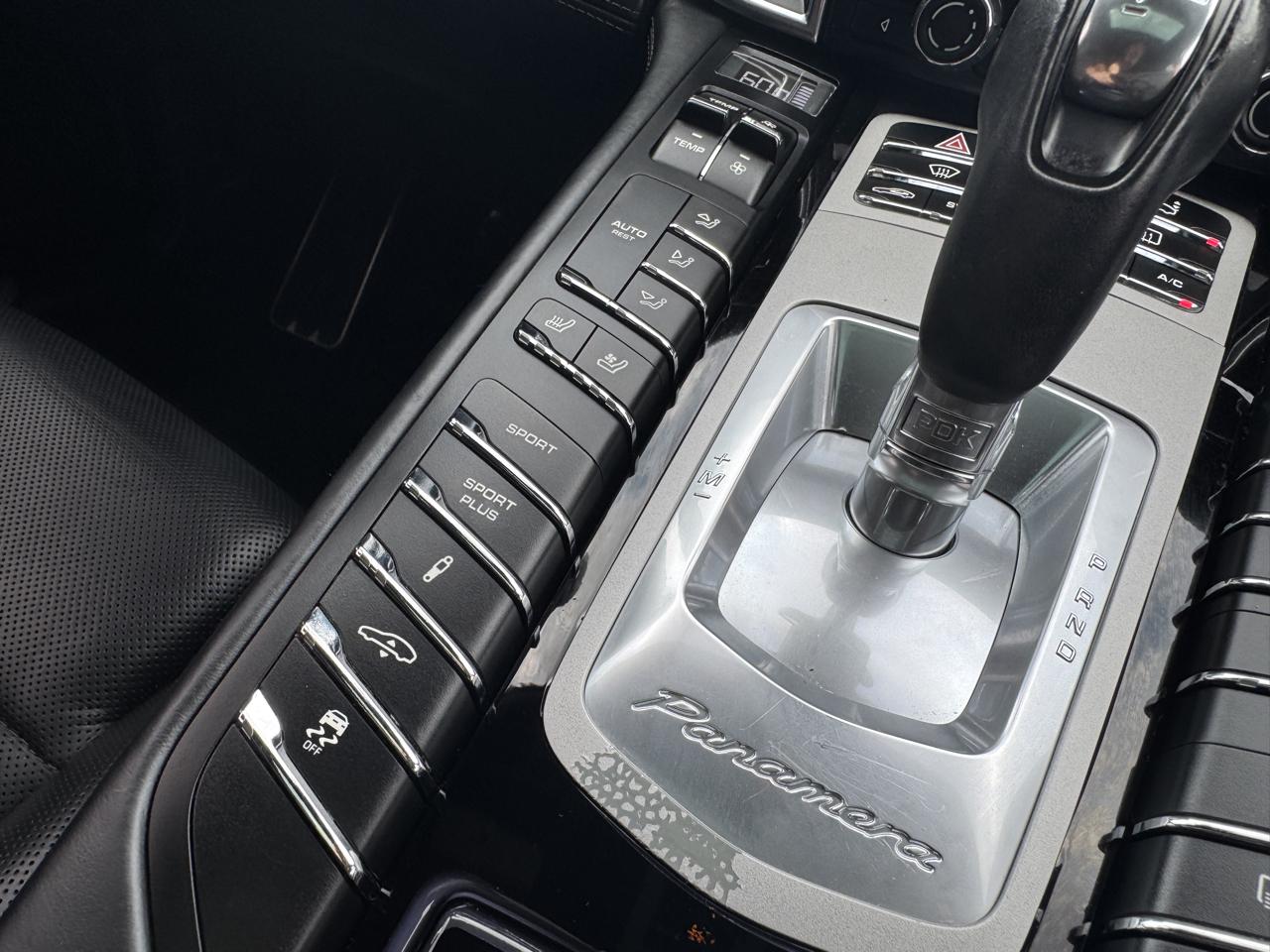 Porsche Panamera 4dr HB 4S Executive 2014