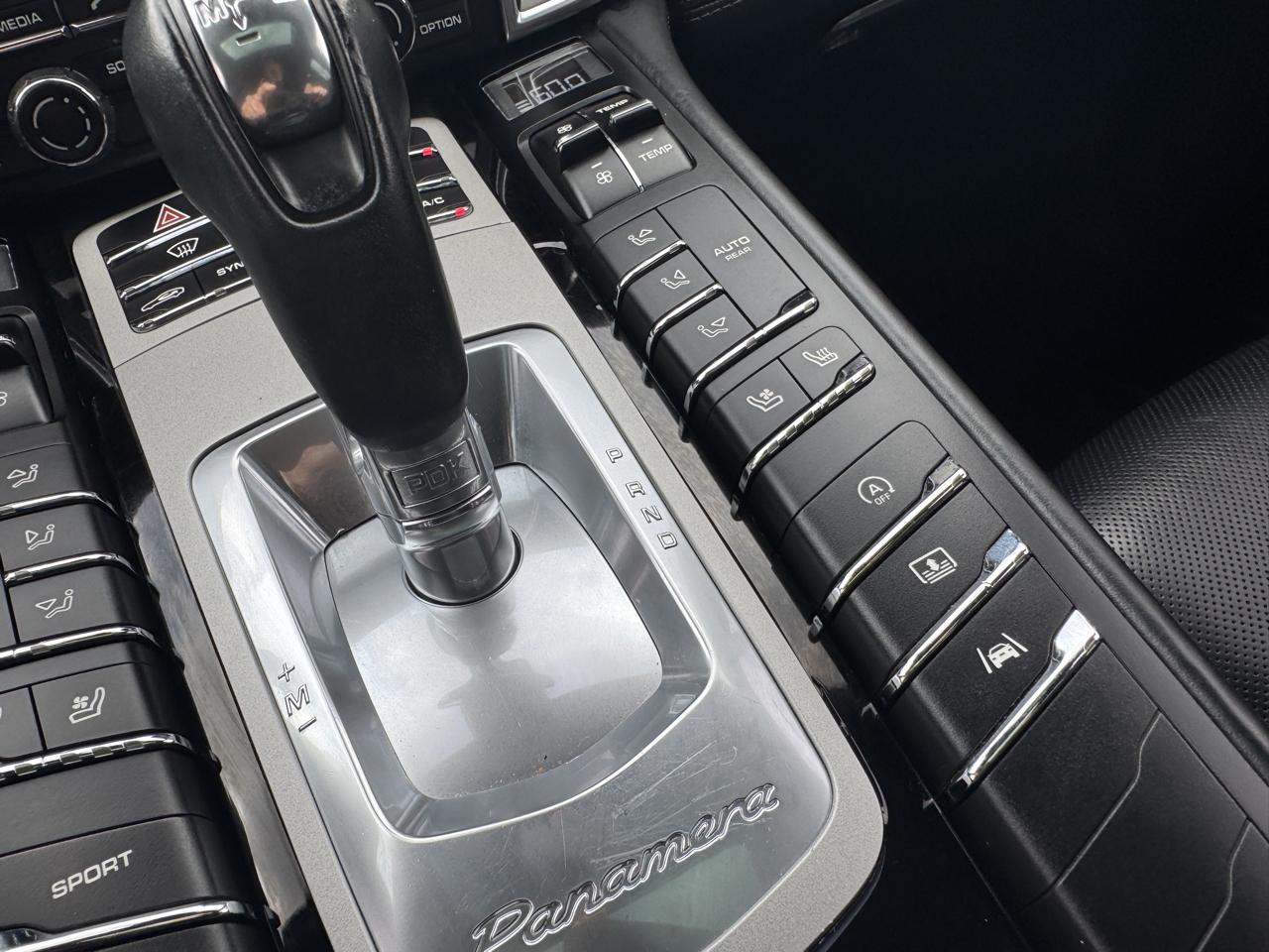 Porsche Panamera 4dr HB 4S Executive 2014
