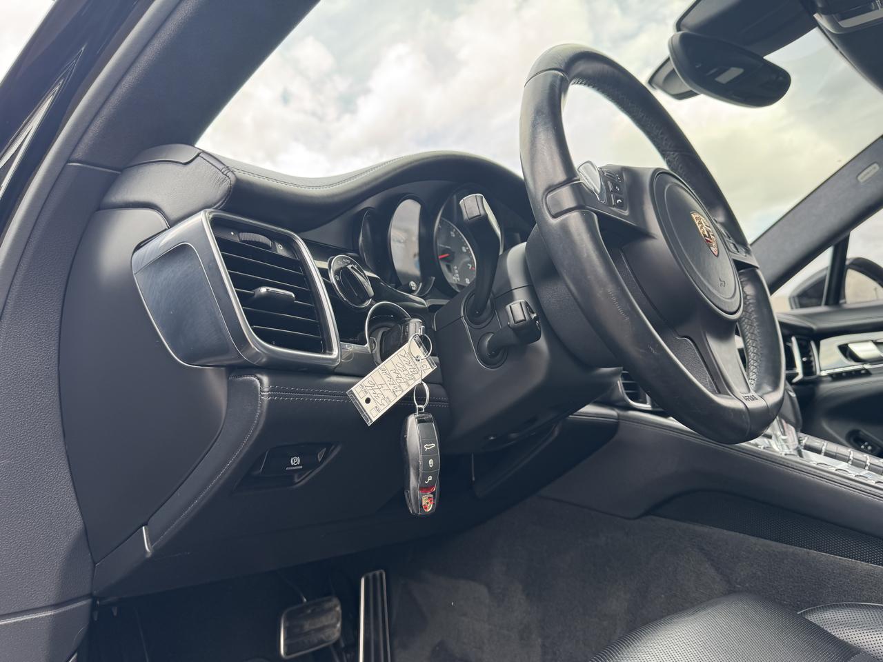 Porsche Panamera 4dr HB 4S Executive 2014